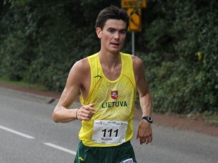 Vilkytiškis R.Seitkalijevas - vienas ištvermingiausių Lietuvos bėgikų. Pasaulio čempionate 100 km jis atbėgo 63-ias, Europos čempionate buvo 49-as.