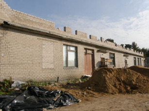 Sovietmečiu statyto pastato, kuriame bus įkurti Laikino gyvenimai namai, rekonstrukciją numatyta užbaigti kitų metų rudenį.
