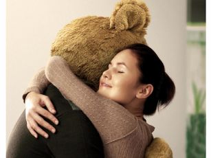 downy-teddy-hug