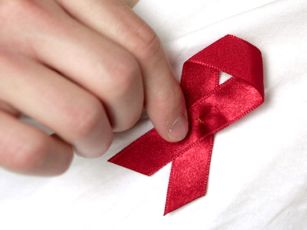 red-ribbon-aids