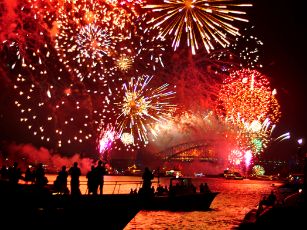 fireworks-new-years-eve-sydney1