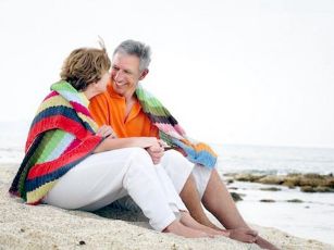 older-couple-beach-11110102