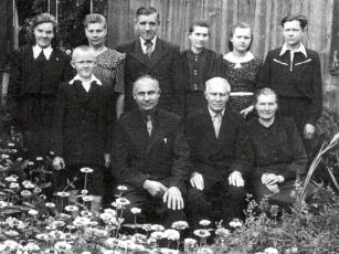 isstorija bicku gimine