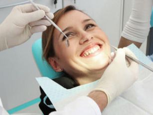 Hollywood-Dentist