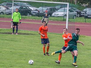 futbolas silute - banga