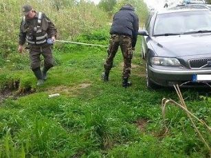automobili statyk atsakingai