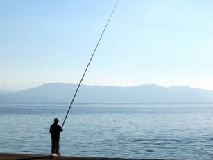 lonely-fisherman-1463947