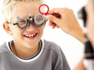 eye-care-kid-640x320