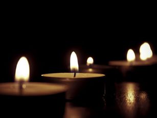 candles-209157 960_720